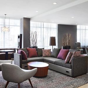 Courtyard By Marriott Newark Downtown